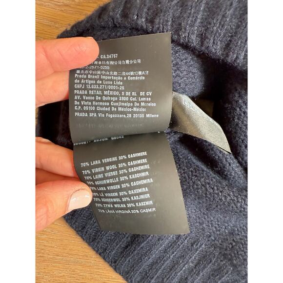 Women's 44 (8) Cashmere wool Prada logo crew-neck sweater Navy L Spellout knit - Picture 9 of 12